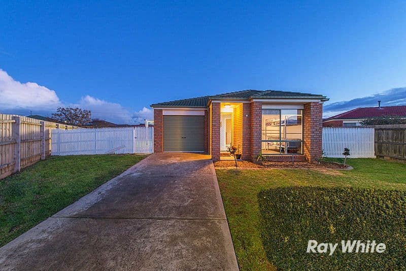 9 Andre Court, Cranbourne West VIC 3977, Cranbourne West - Thumbnail 2
