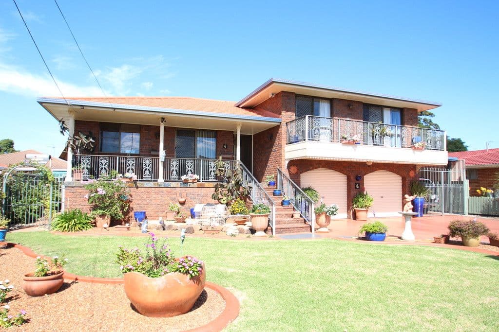 4 Cambridge Street, Harristown QLD 4350, Harristown - Image 1