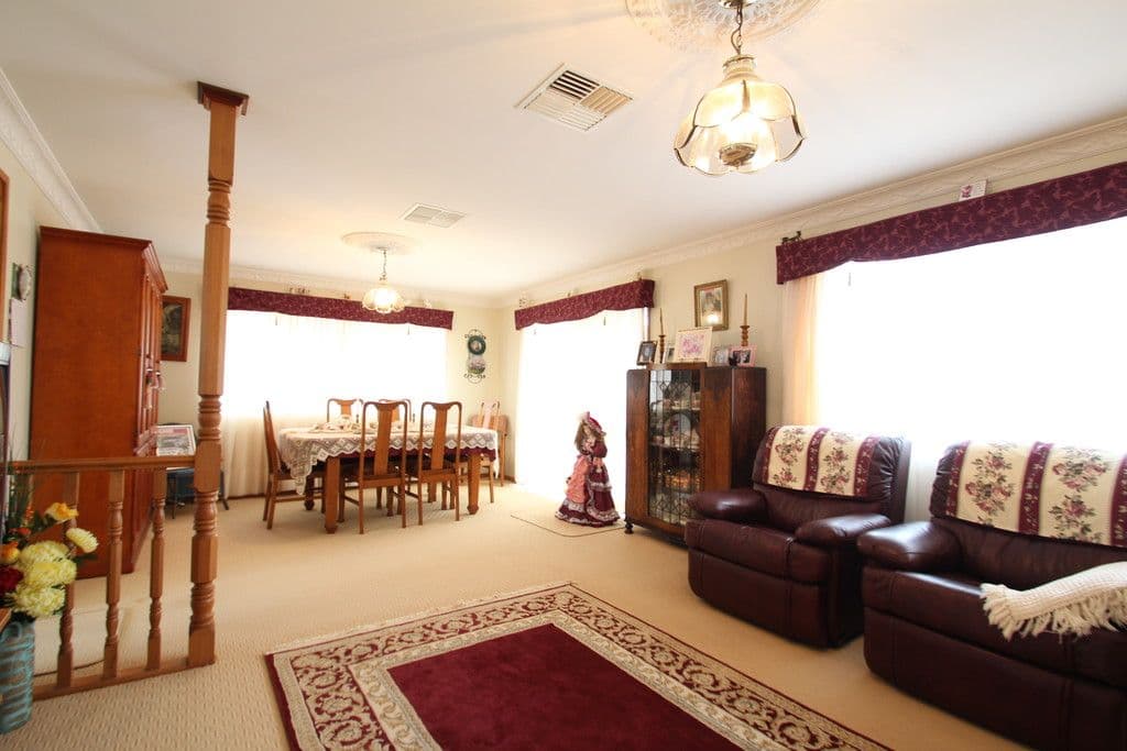 4 Cambridge Street, Harristown QLD 4350, Harristown - Thumbnail 5