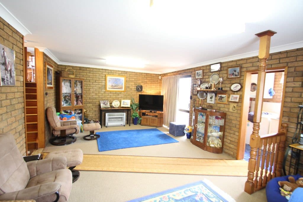 4 Cambridge Street, Harristown QLD 4350, Harristown - Thumbnail 6