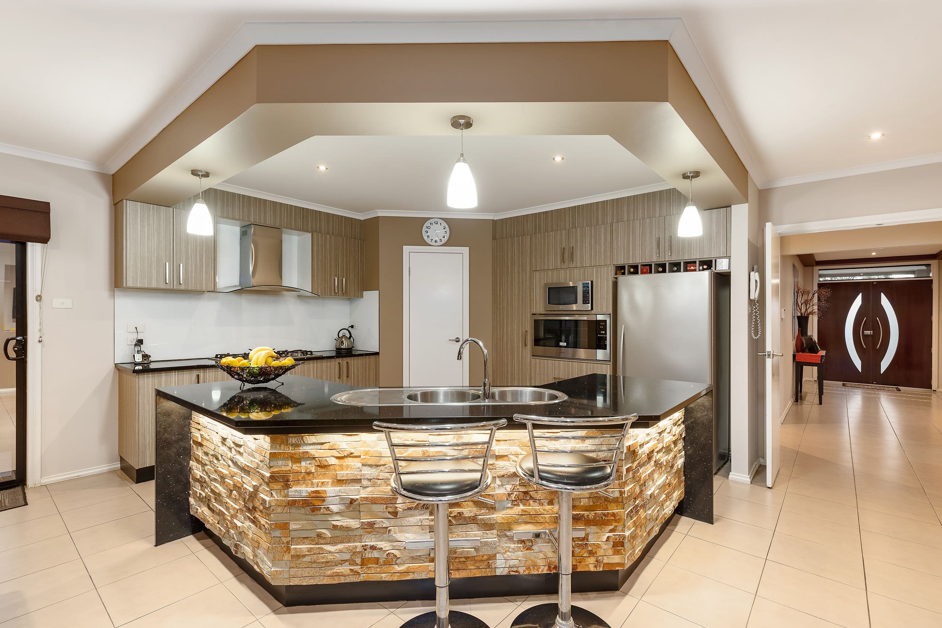 12 Greenfields Drive, Epping VIC 3076, Epping - Thumbnail 2