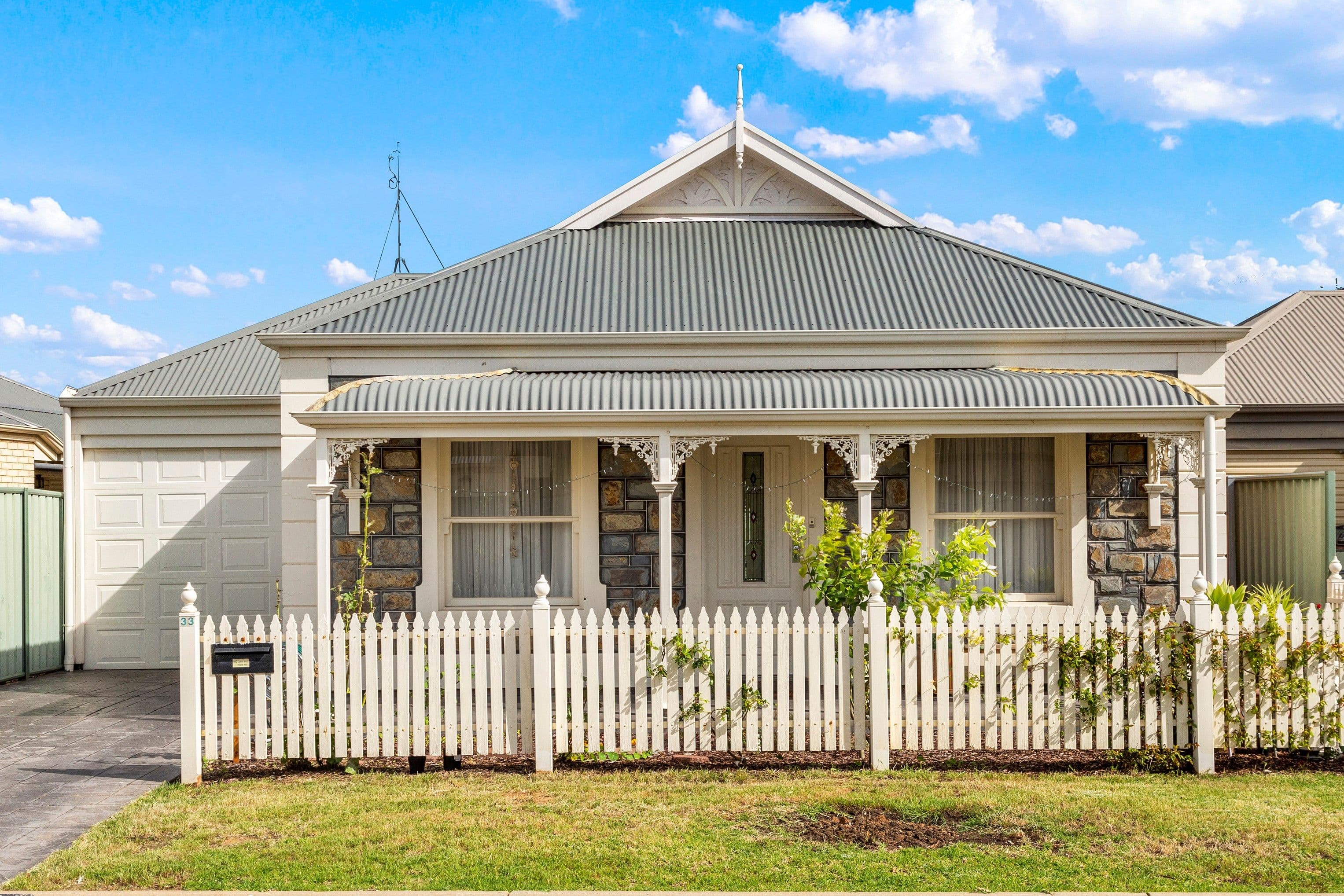 33 Newland Way, Mawson Lakes SA 5095, Mawson Lakes - Image 1