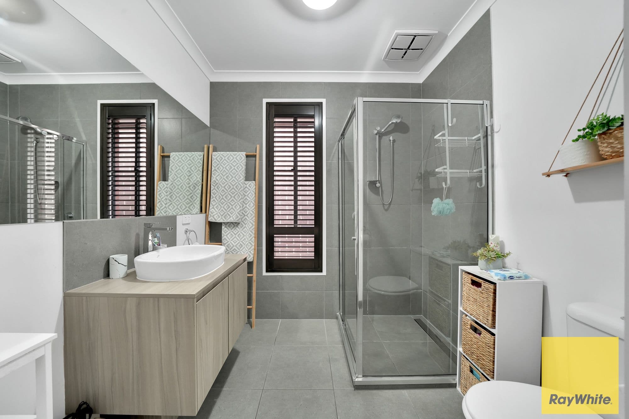 12 Tulipwood Avenue, AINTREE VIC 3336, Aintree - Thumbnail 5