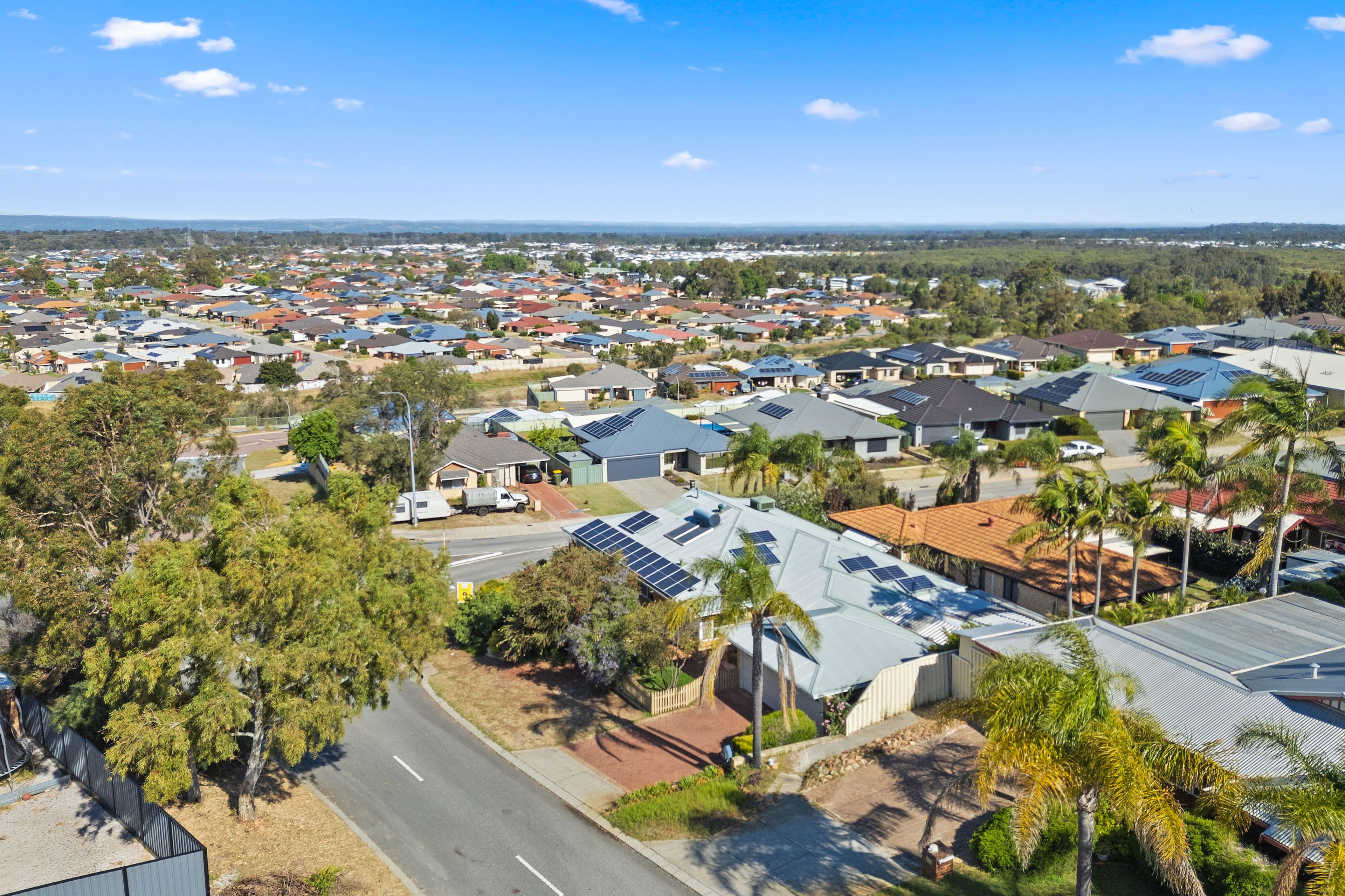 1 Brandon Mews, Parmelia WA 6167, Parmelia - Thumbnail 2