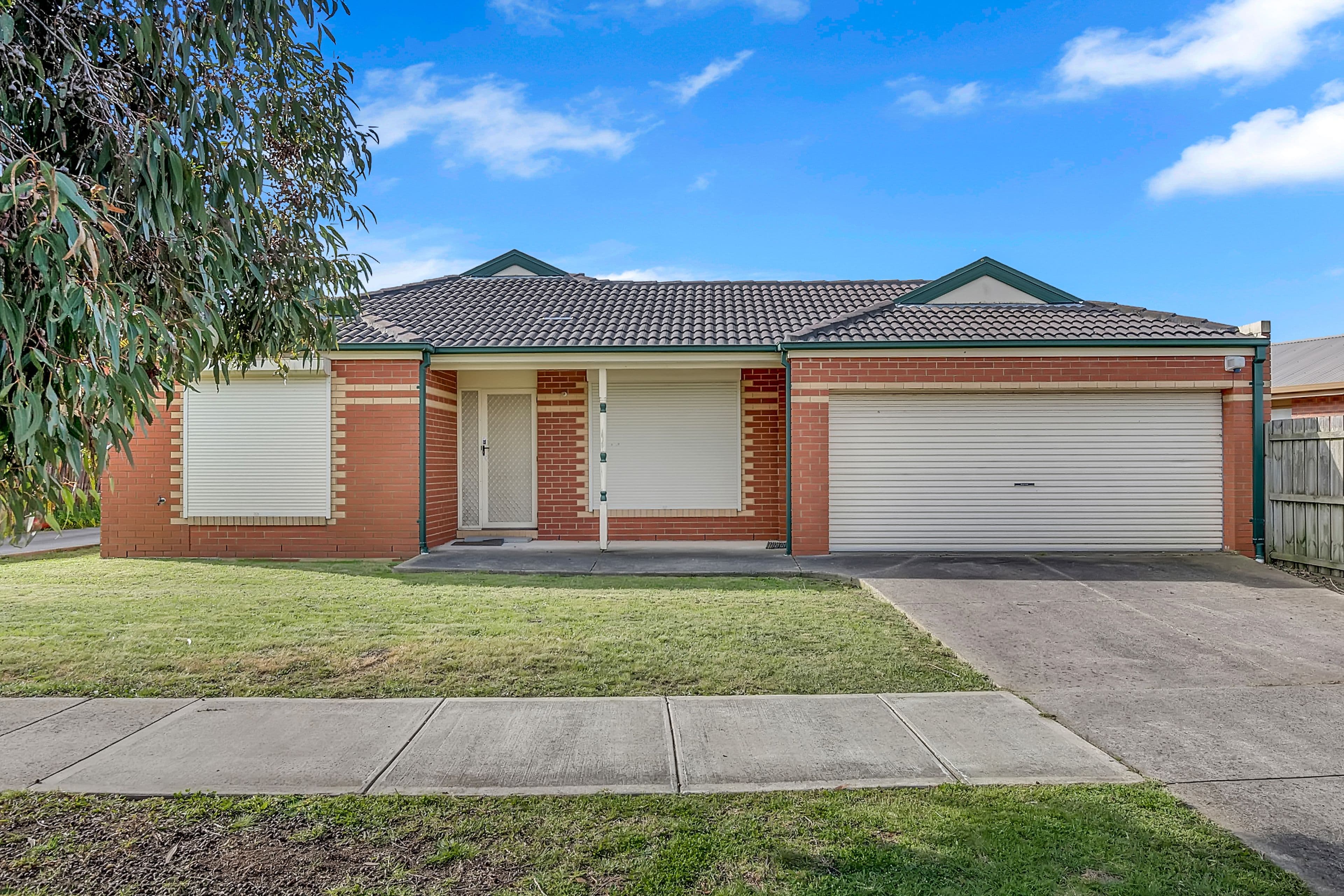 56 Gillingham Crescent, Craigieburn VIC 3064, Craigieburn - Image 1