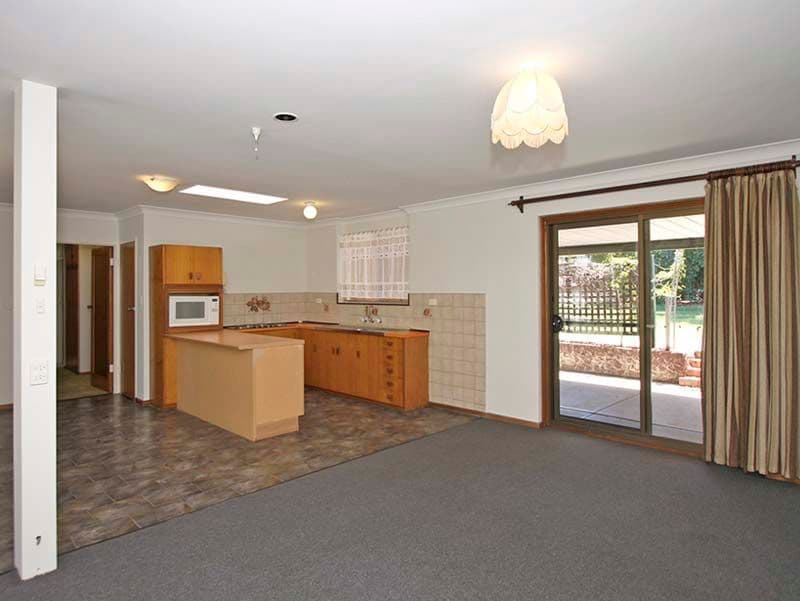 11 Allanton Avenue, PORT NOARLUNGA SA 5167, Port Noarlunga - Thumbnail 3