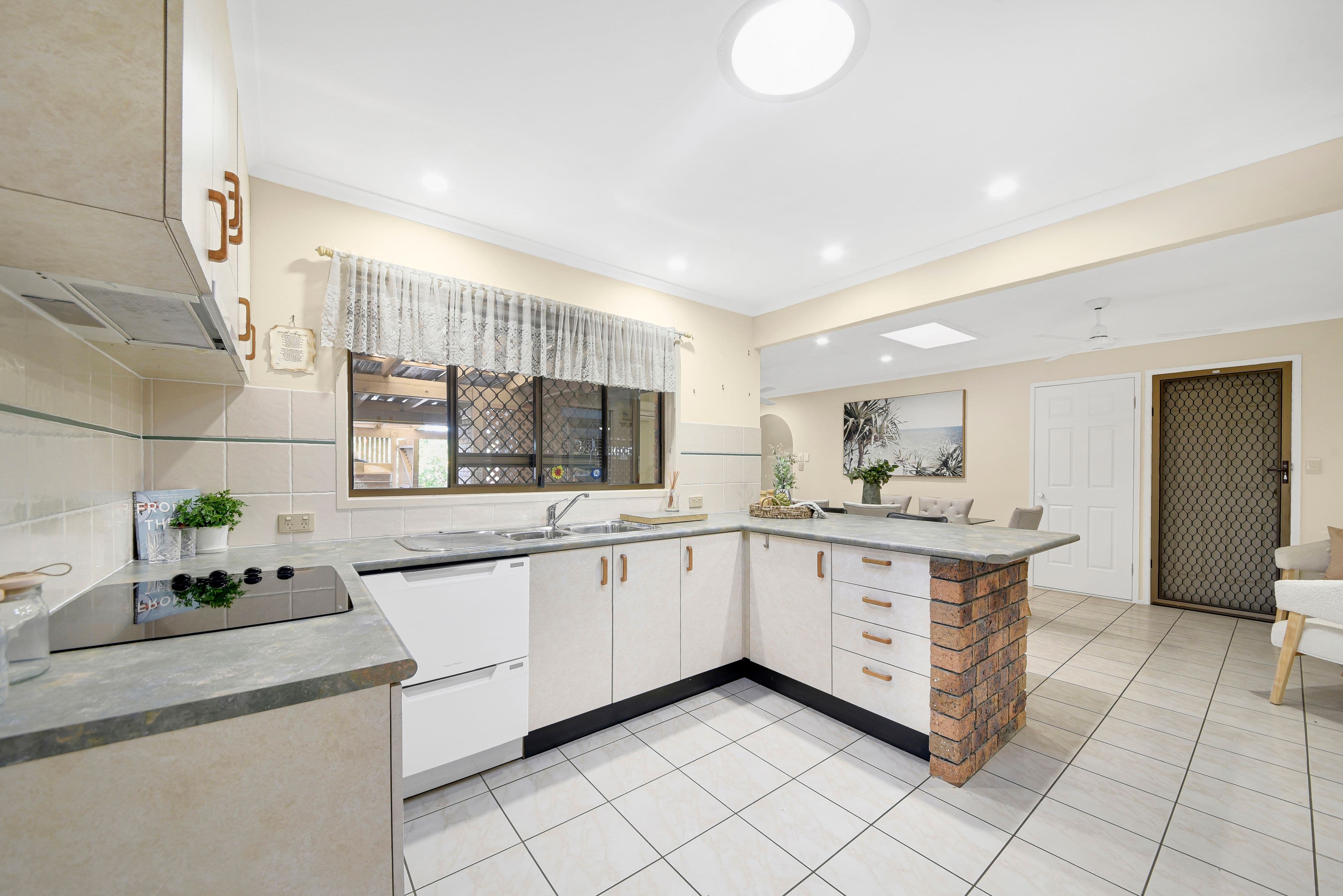 19 Appledore Street, Bracken Ridge QLD 4017, Bracken Ridge - Thumbnail 6