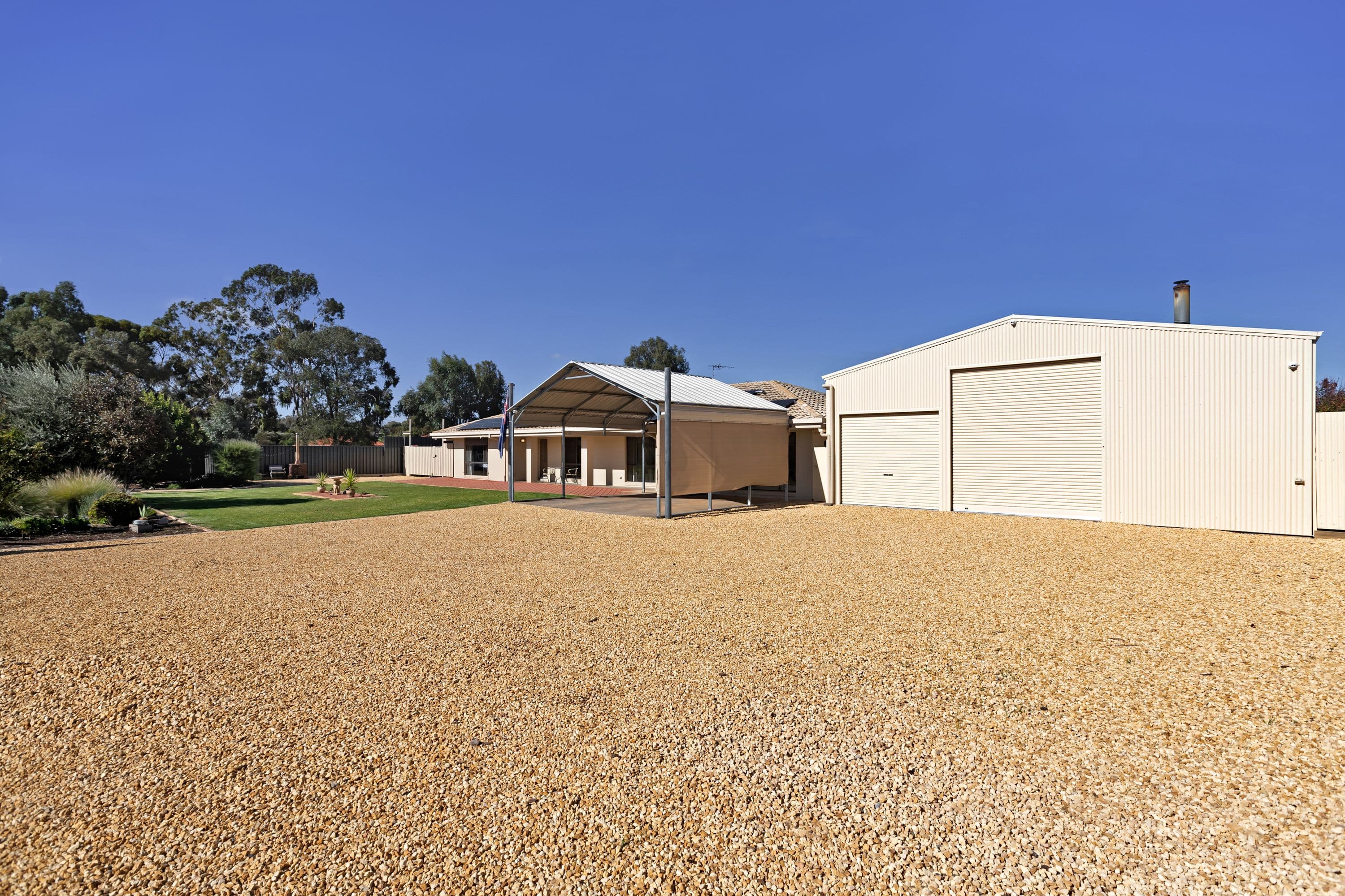82-84 Flora Avenue, Mildura VIC 3500, Mildura - Thumbnail 2