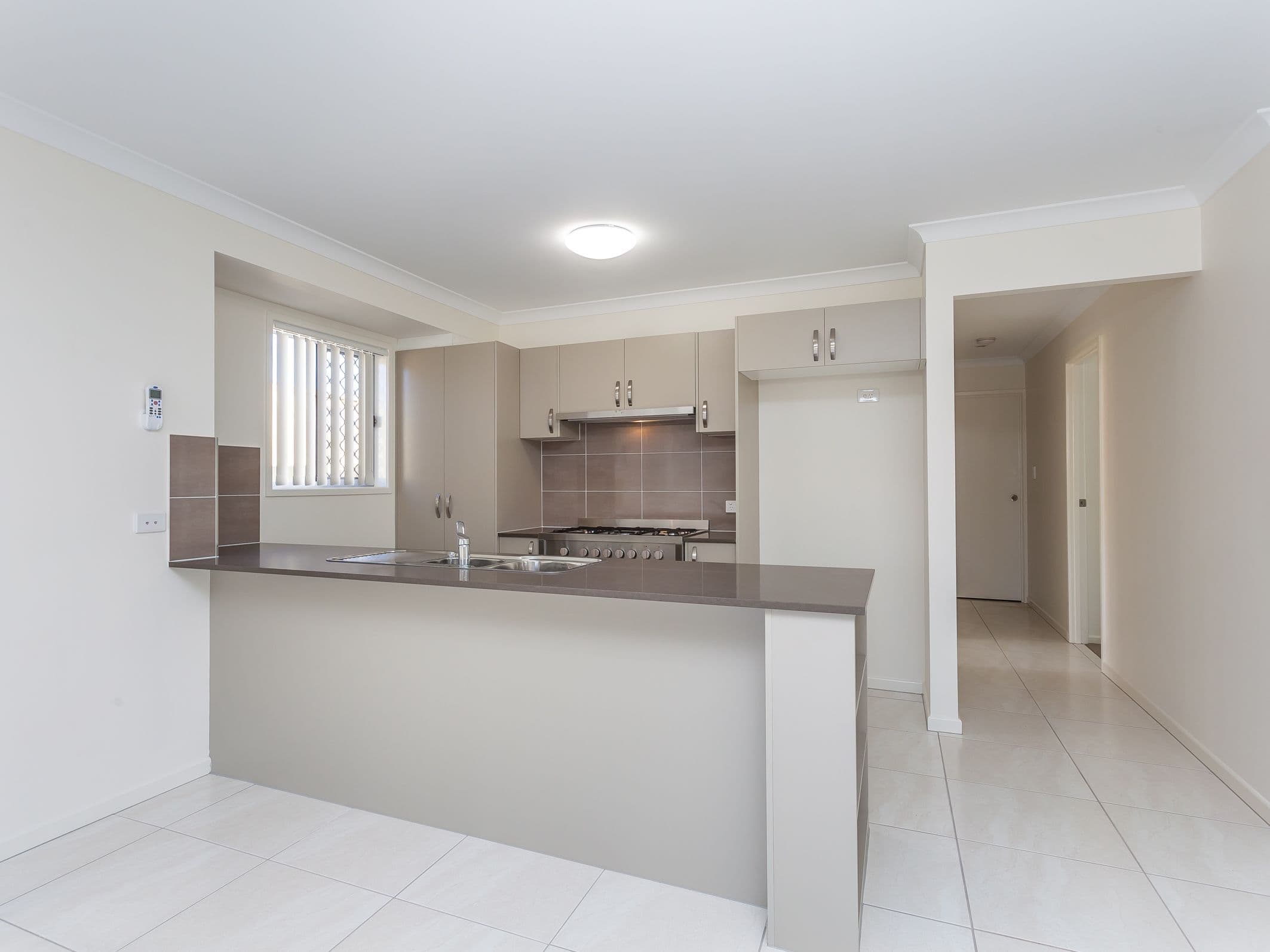 30 Honeyeater Crescent, Dakabin QLD 4503, Dakabin - Thumbnail 2