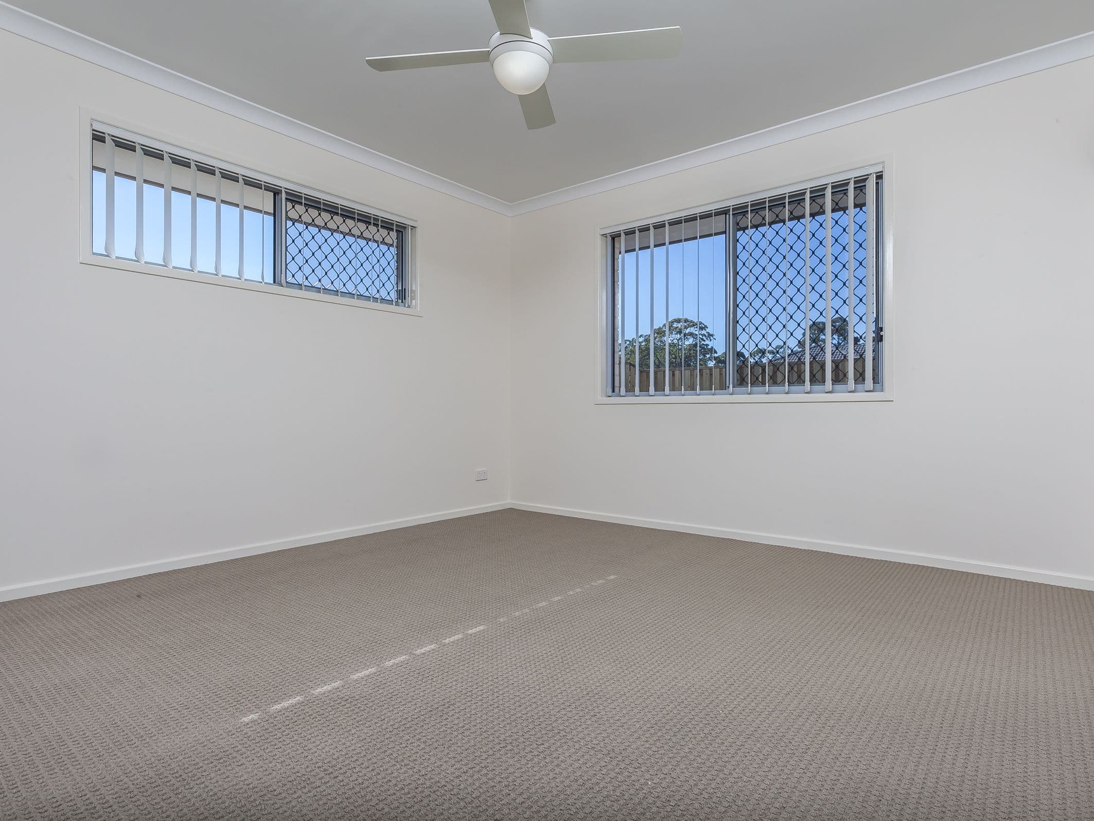 30 Honeyeater Crescent, Dakabin QLD 4503, Dakabin - Thumbnail 4