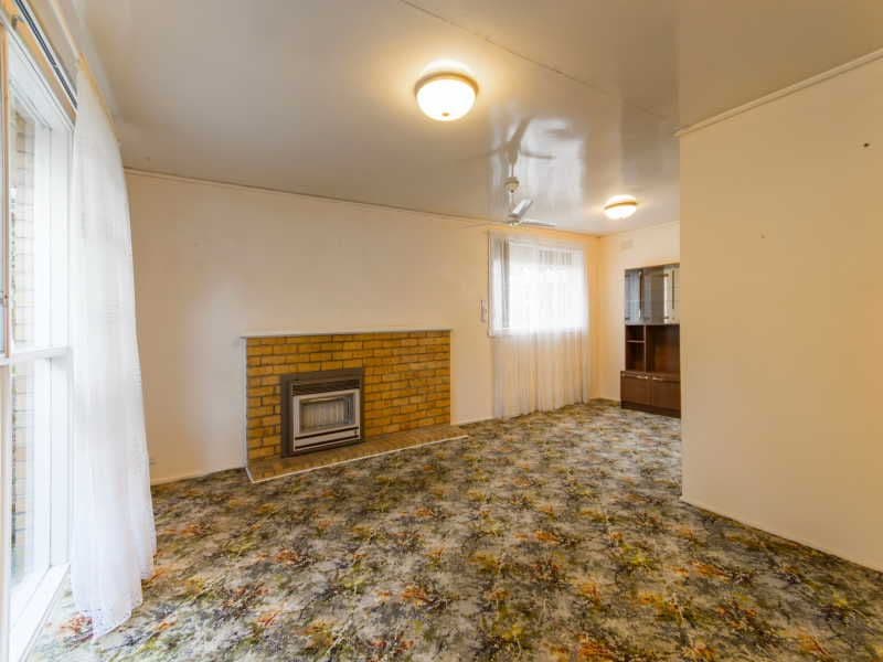 8 Frew Avenue, Frankston VIC 3199, Frankston - Thumbnail 2