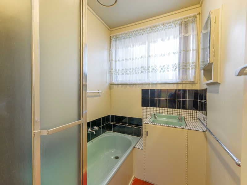 8 Frew Avenue, Frankston VIC 3199, Frankston - Thumbnail 4