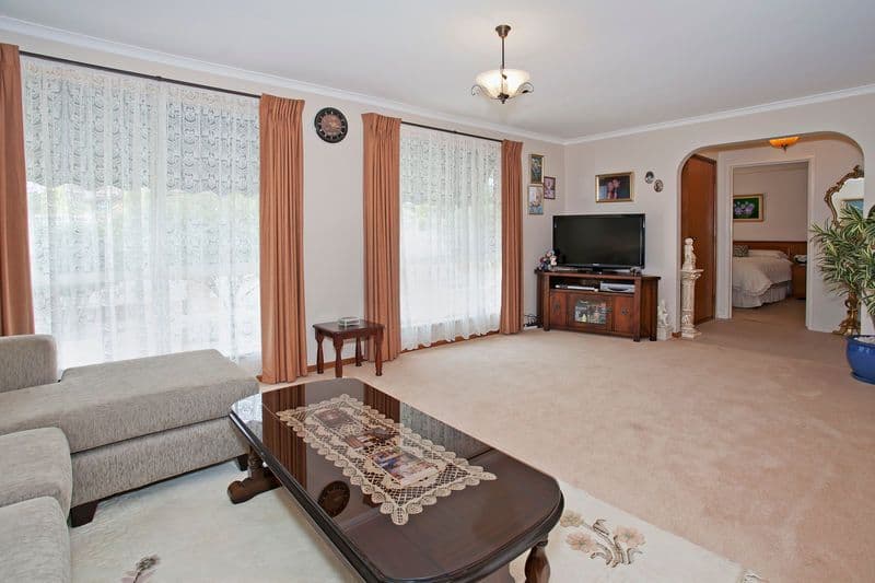 17  Rushden Close, BELL POST HILL VIC 3215, Bell Post Hill - Thumbnail 6