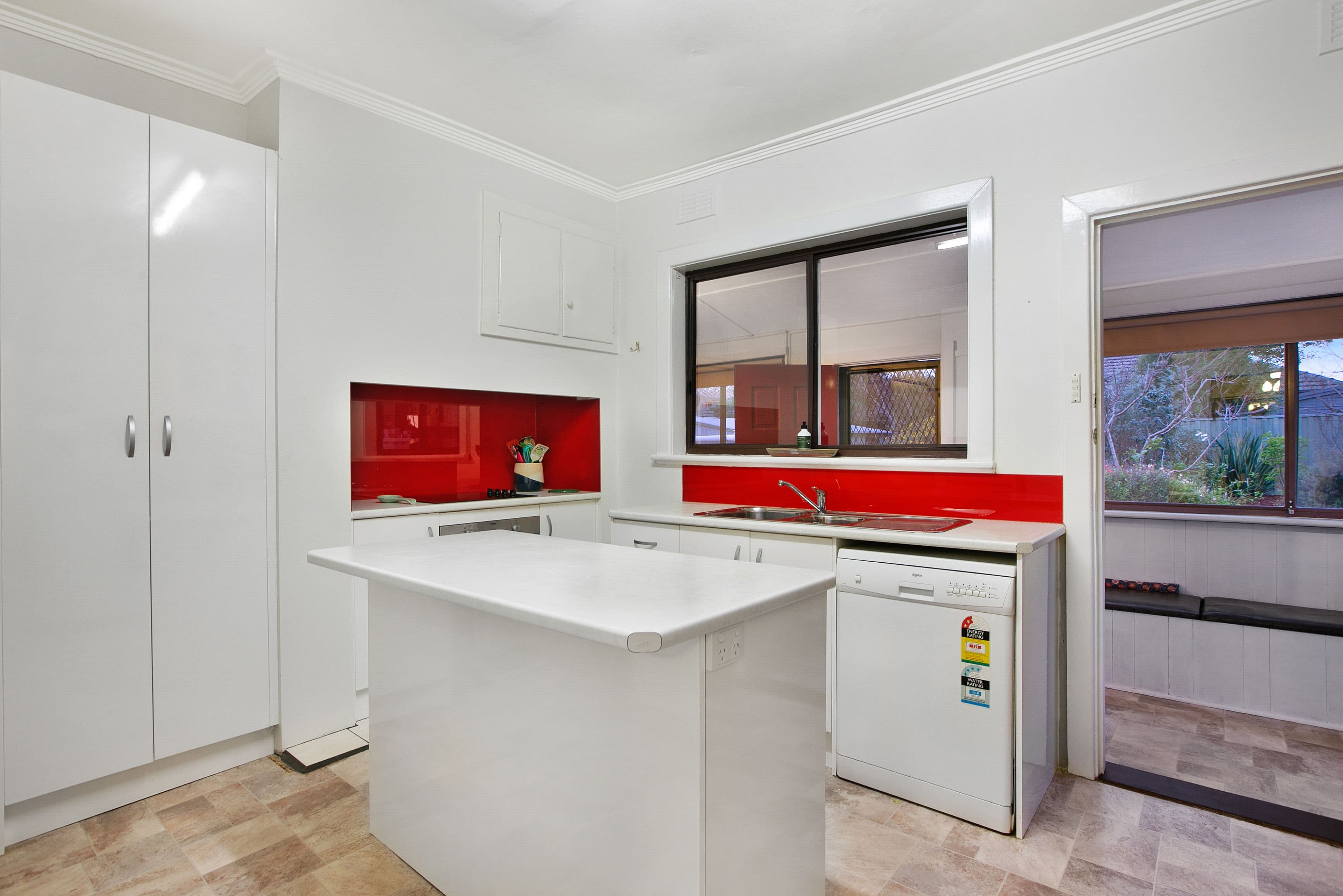 38 Carrington Road, Reservoir VIC 3073, Reservoir - Thumbnail 6