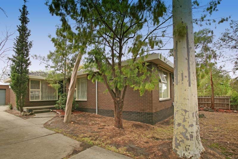 46 Clivejay Street, GLEN WAVERLEY VIC 3150, Glen Waverley - Thumbnail 2