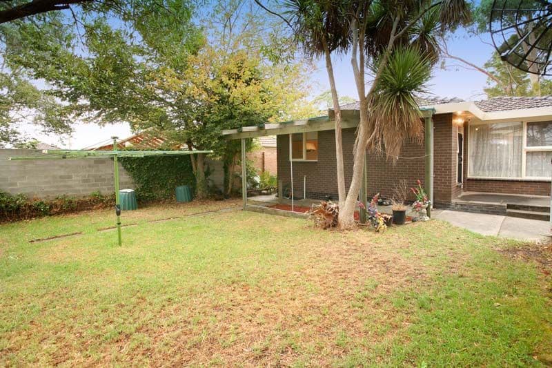 46 Clivejay Street, GLEN WAVERLEY VIC 3150, Glen Waverley - Thumbnail 3