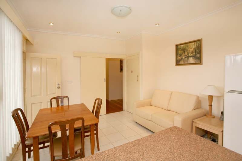 46 Clivejay Street, GLEN WAVERLEY VIC 3150, Glen Waverley - Thumbnail 8
