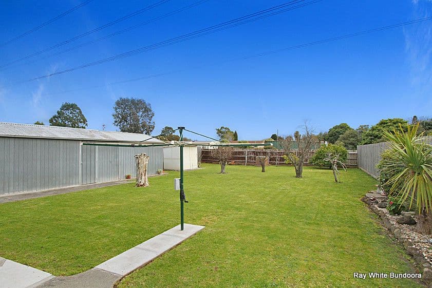 19 McShane Street, Reservoir VIC 3073, Reservoir - Thumbnail 4