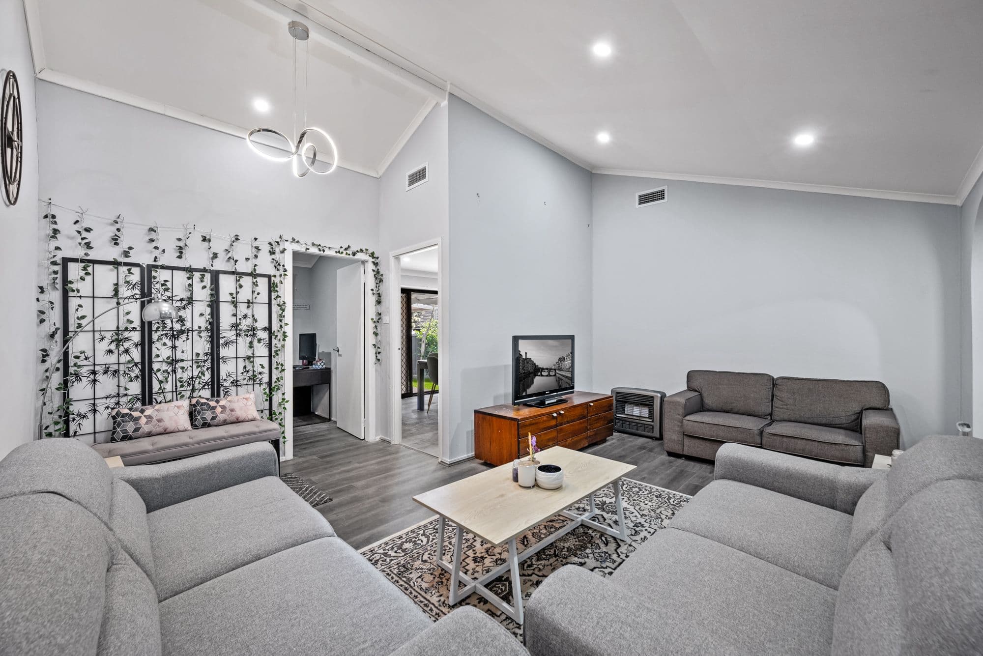 1/23 Gertrude Road, Ingleburn NSW 2565, Ingleburn - Thumbnail 3