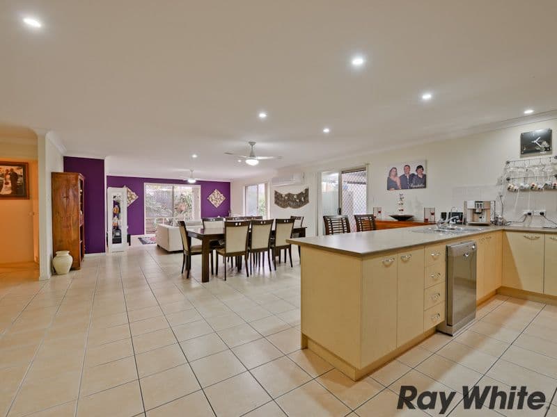 14 Dennis Close, Calamvale QLD 4116, Calamvale - Thumbnail 4