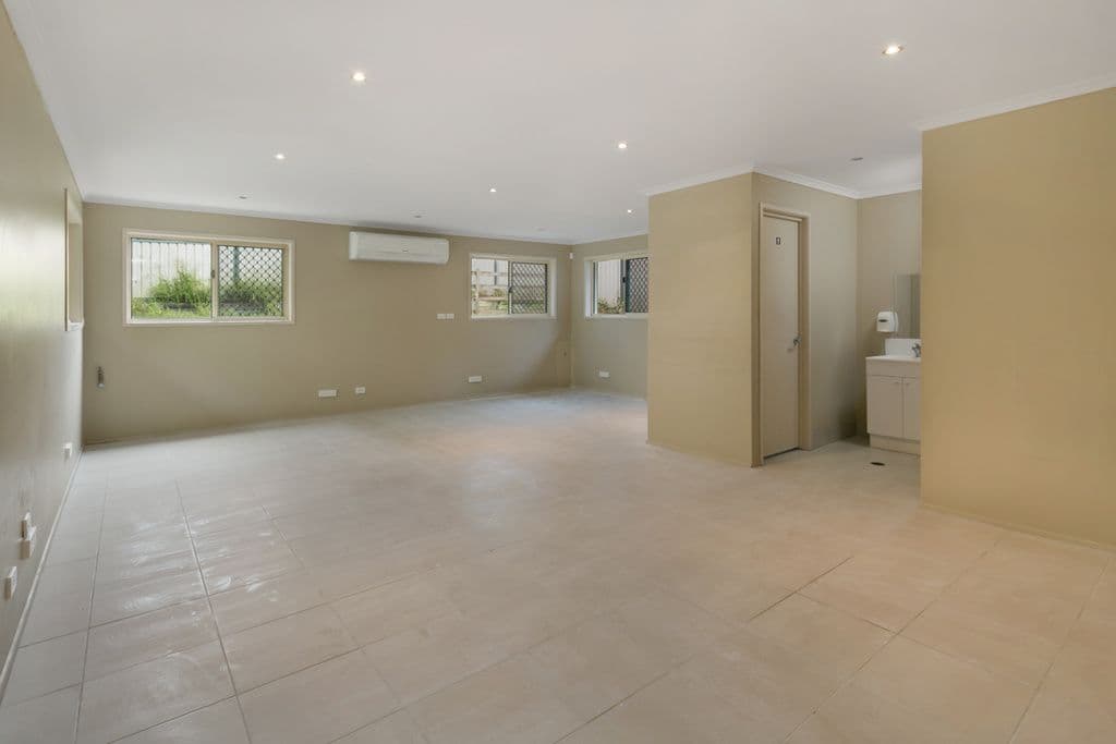 865 Wynnum Road, Cannon Hill QLD 4170, Cannon Hill - Thumbnail 3