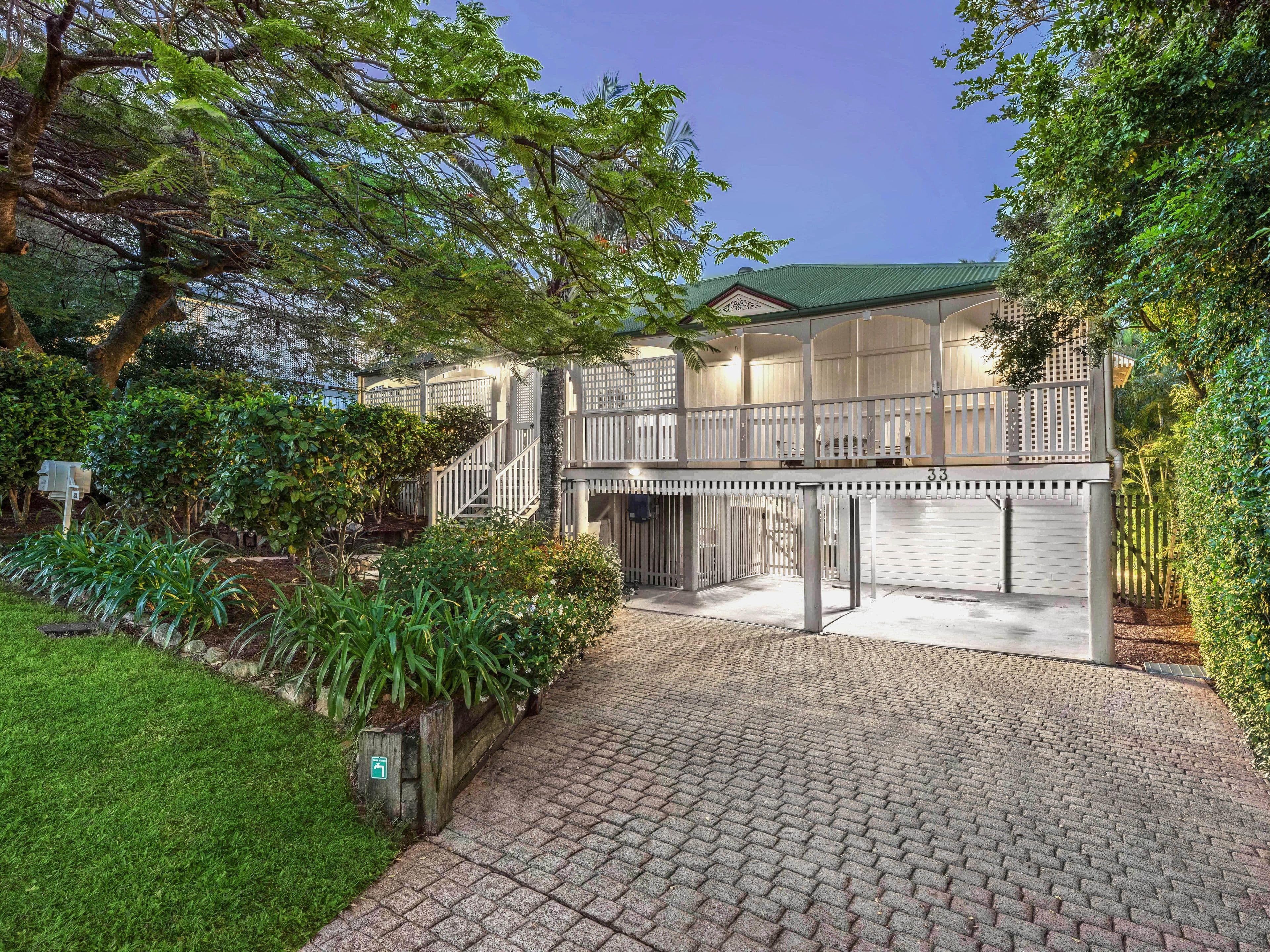 33 Hilda Street, Corinda QLD 4075, Corinda - Thumbnail 2