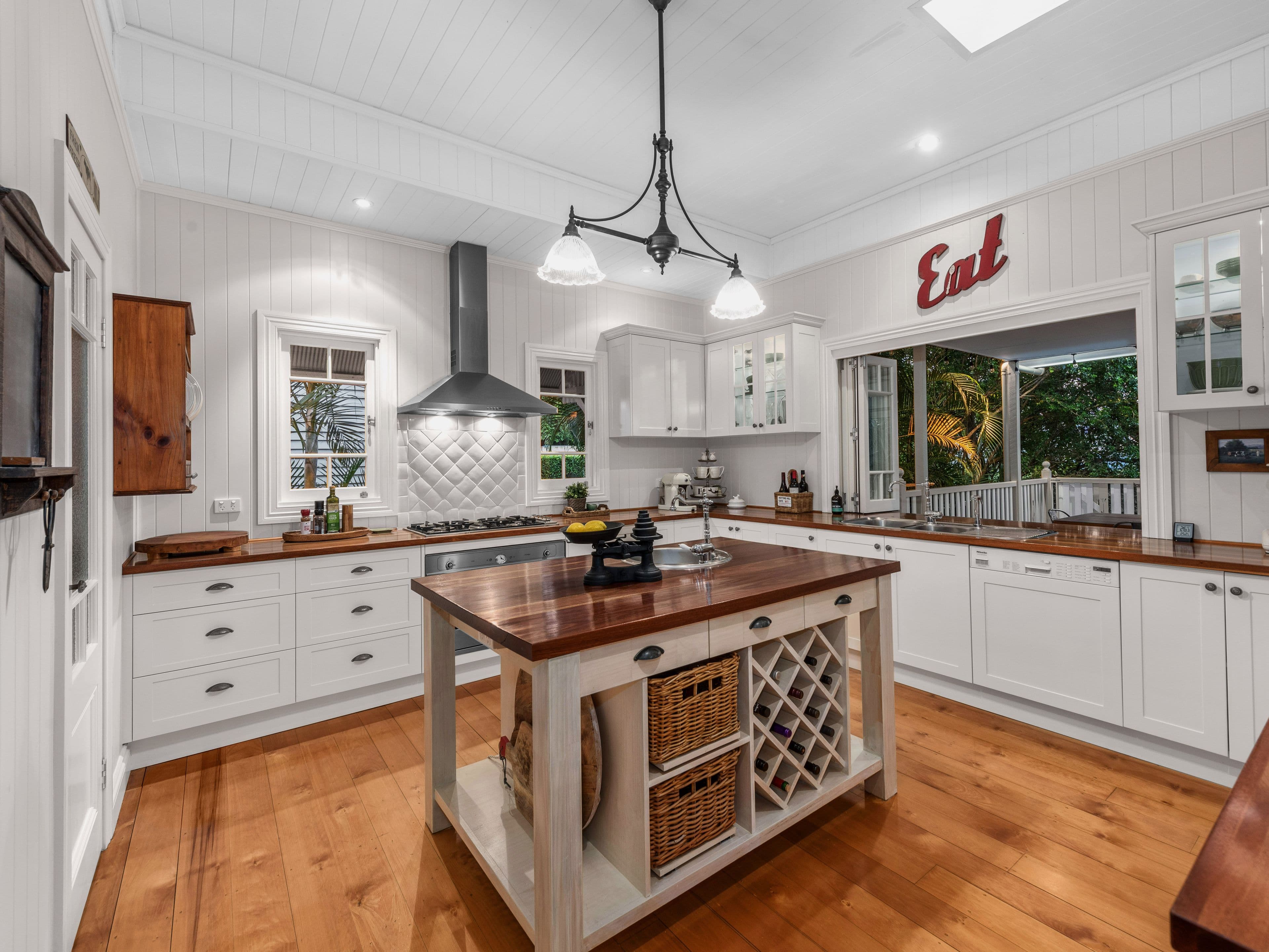 33 Hilda Street, Corinda QLD 4075, Corinda - Thumbnail 3