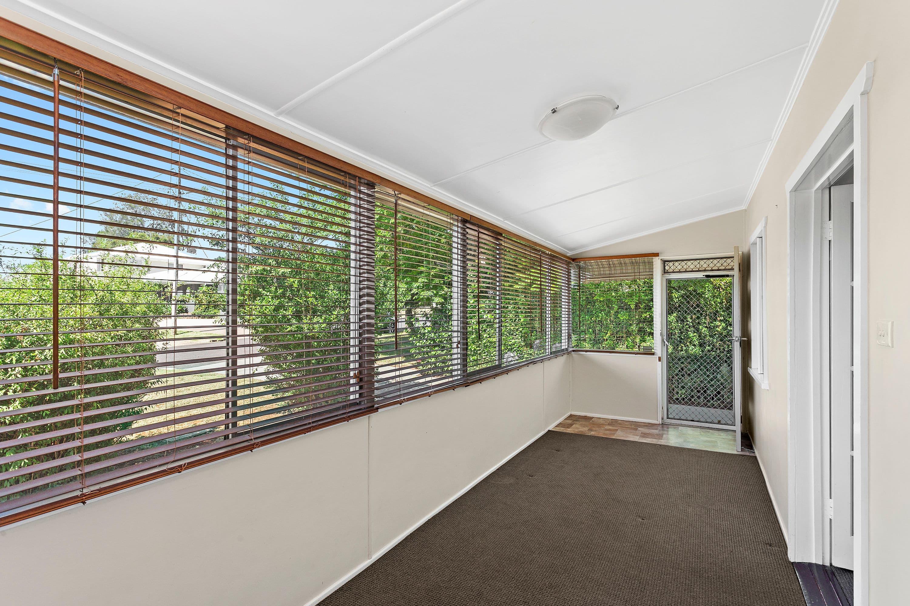 70 Drummond Street, Rangeville QLD 4350, Rangeville - Thumbnail 2