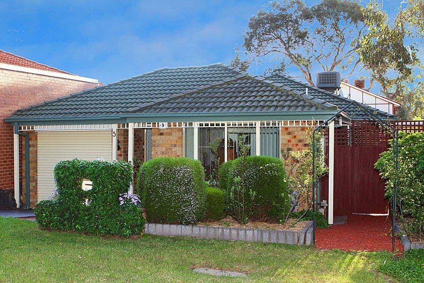 5 Silvertop Court, MILL PARK VIC 3082, Mill Park - Image 1
