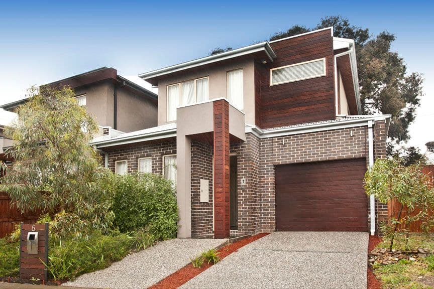5 Chivers Avenue, GLEN WAVERLEY VIC 3150, Glen Waverley - Image 1