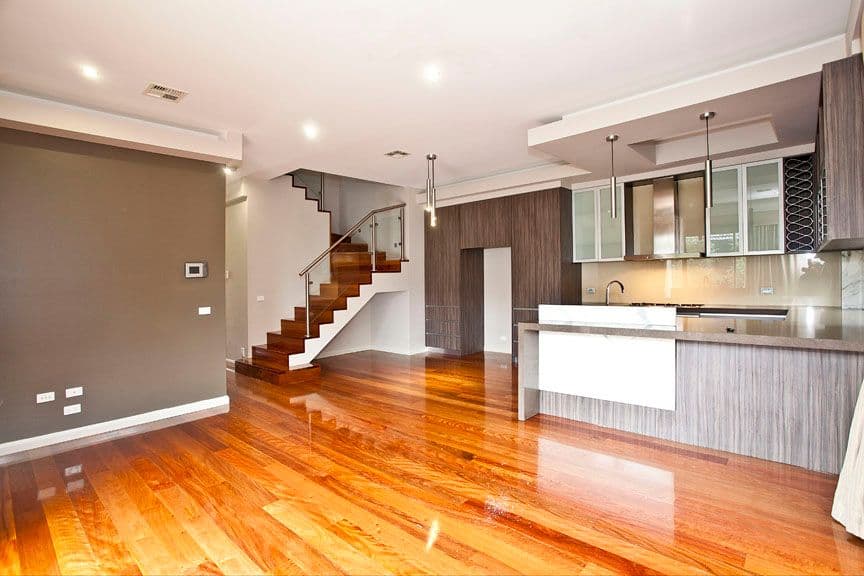 5 Chivers Avenue, GLEN WAVERLEY VIC 3150, Glen Waverley - Thumbnail 2