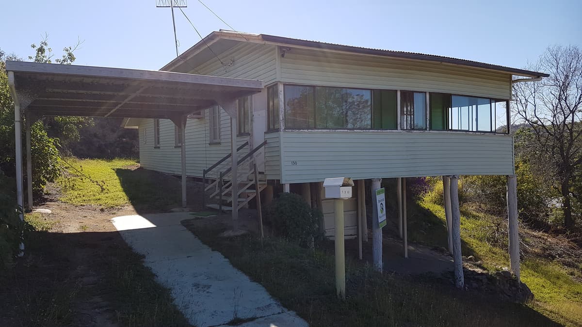 130 East Street, MOUNT MORGAN, Mount Morgan - Thumbnail 3