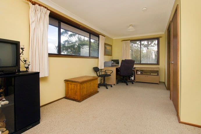 15 Hoskings Crescent, KIAMA DOWNS NSW 2533, Kiama Downs - Thumbnail 8