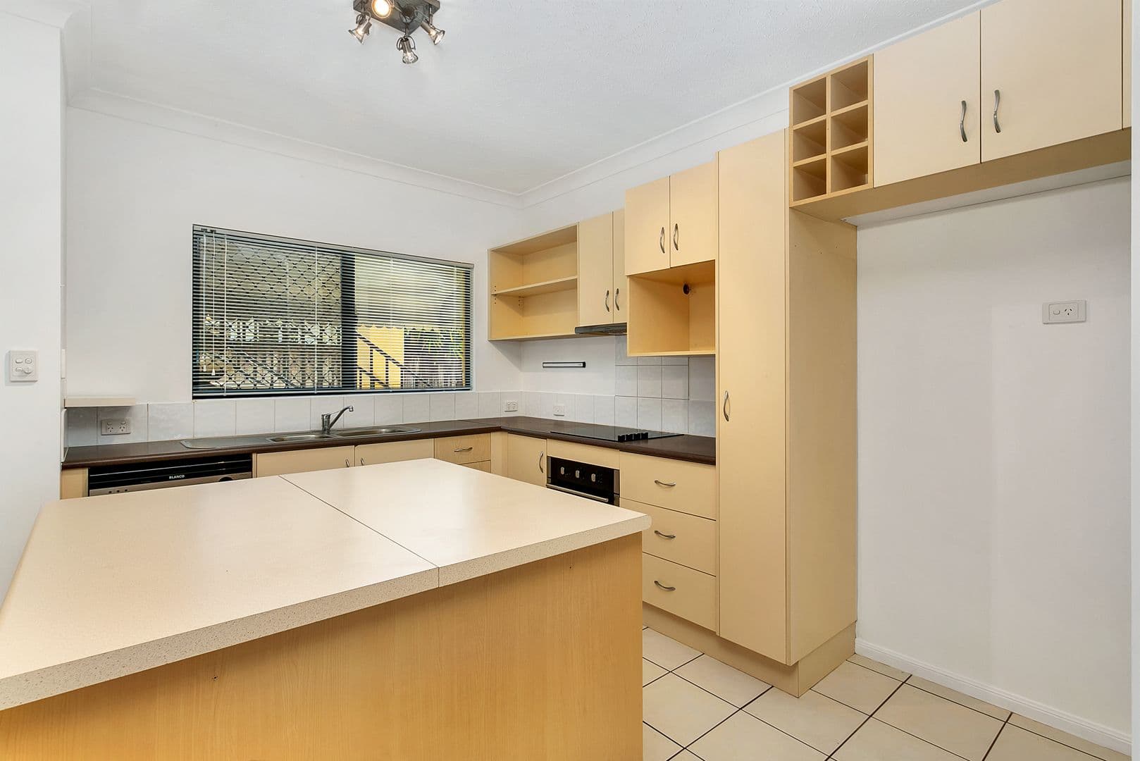 14 Short Street, Redlynch QLD 4870, Redlynch - Thumbnail 6