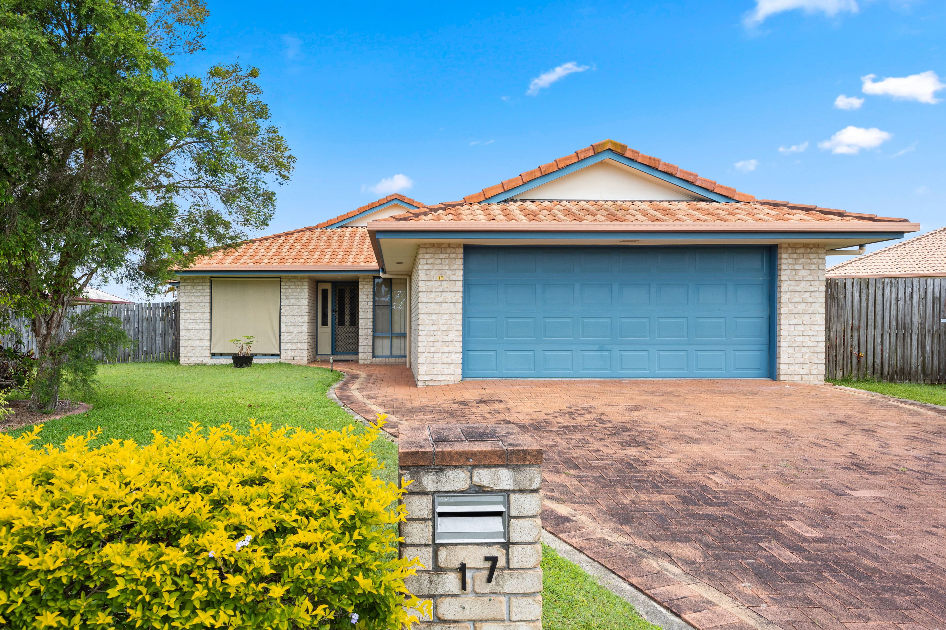 17 Abbey Court, Kawungan QLD 4655, Kawungan - Thumbnail 2