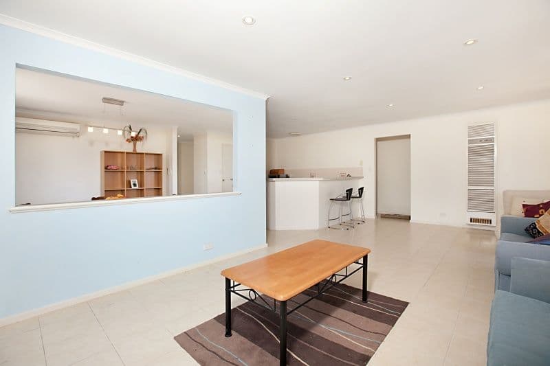 5 Churston Place, MOANA SA 5169, Moana - Thumbnail 5