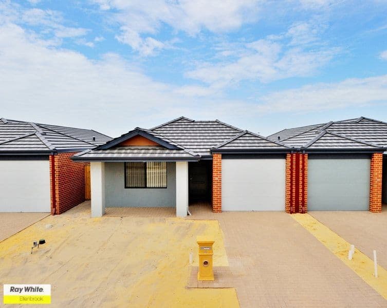  4 Tickner Parade, ELLENBROOK WA 6069, Ellenbrook - Thumbnail 2