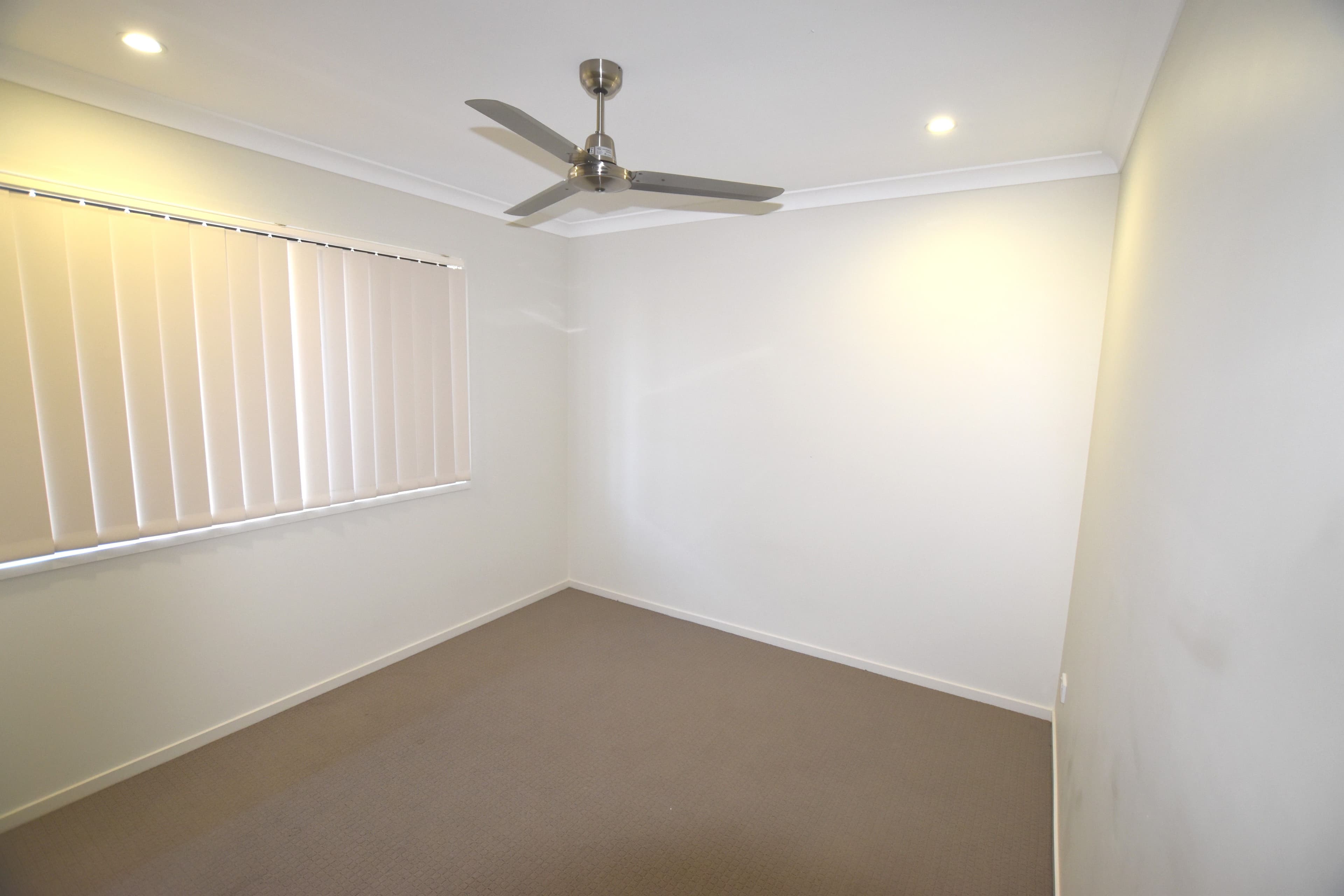 13 Seagull Boulevard, Kirkwood QLD 4680, Kirkwood - Thumbnail 7