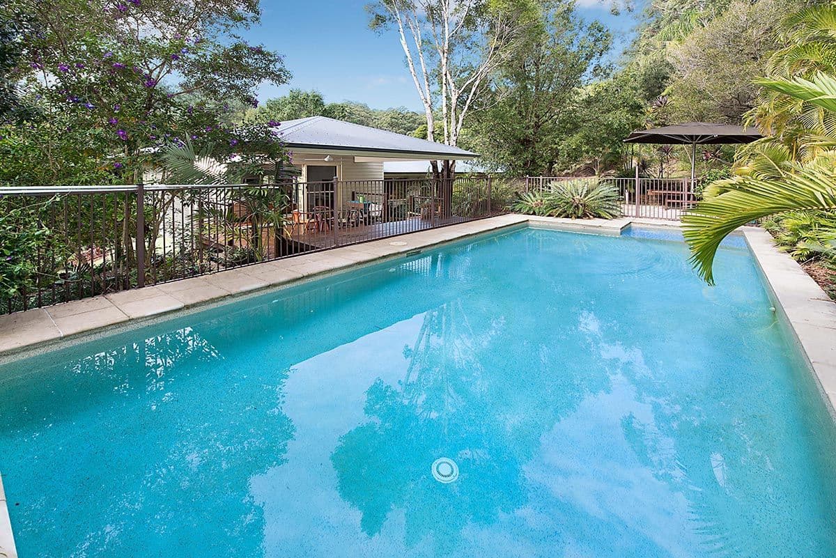 2-6 Forest View Court, Forest Glen QLD 4556, Forest Glen - Thumbnail 2
