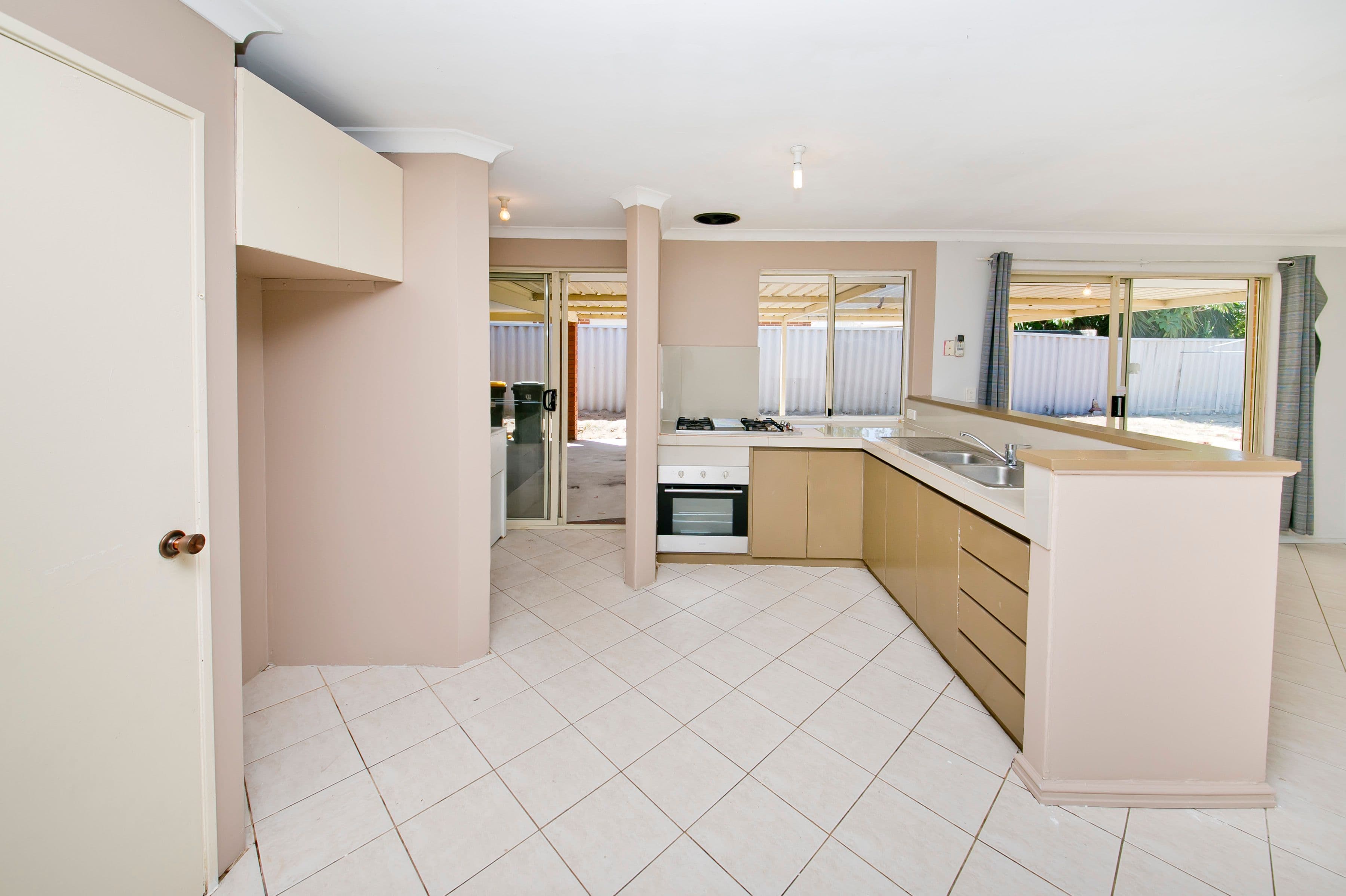 16 Bloodwood Drive, Marangaroo WA 6064, Marangaroo - Thumbnail 5
