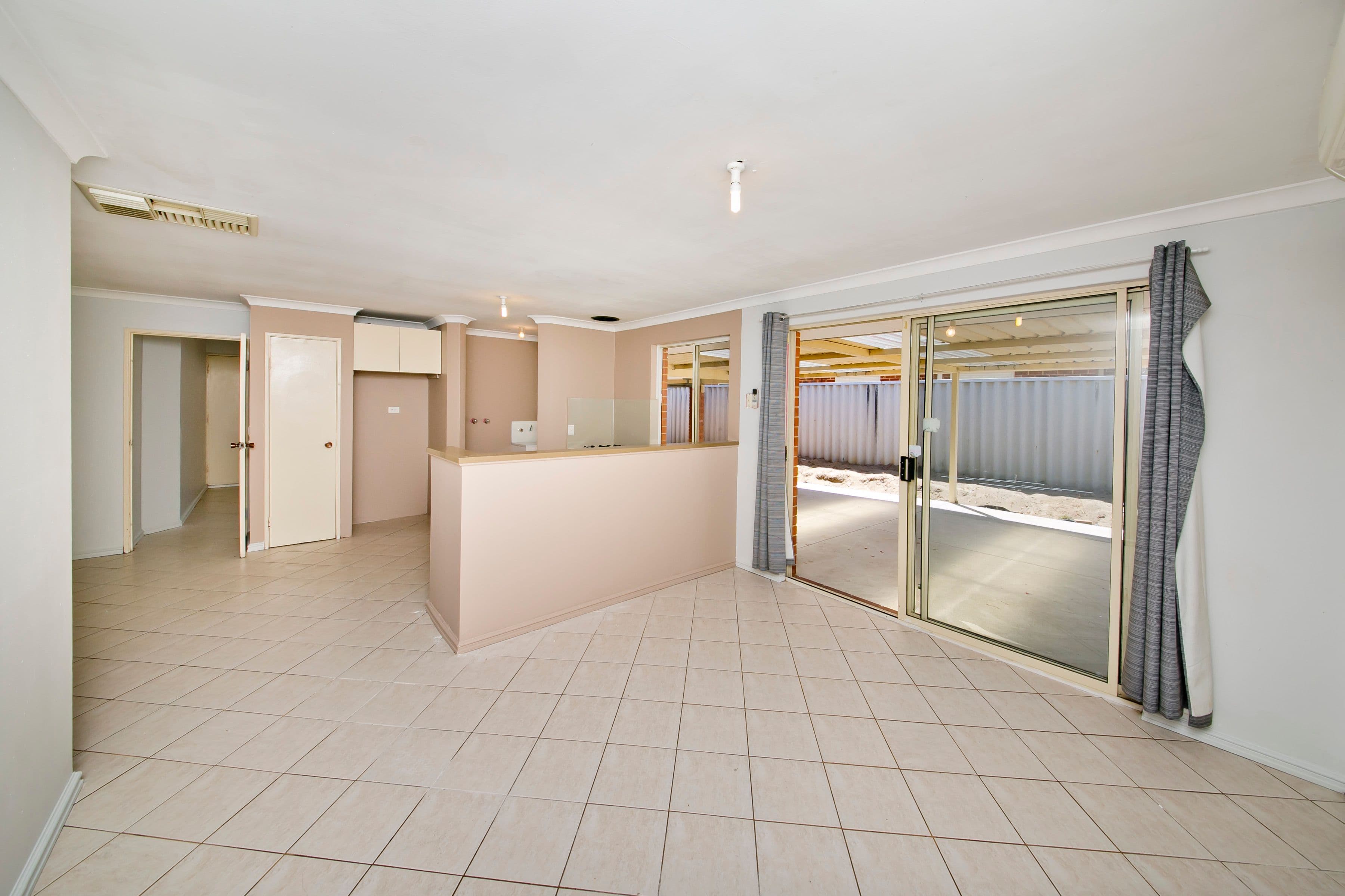 16 Bloodwood Drive, Marangaroo WA 6064, Marangaroo - Thumbnail 7