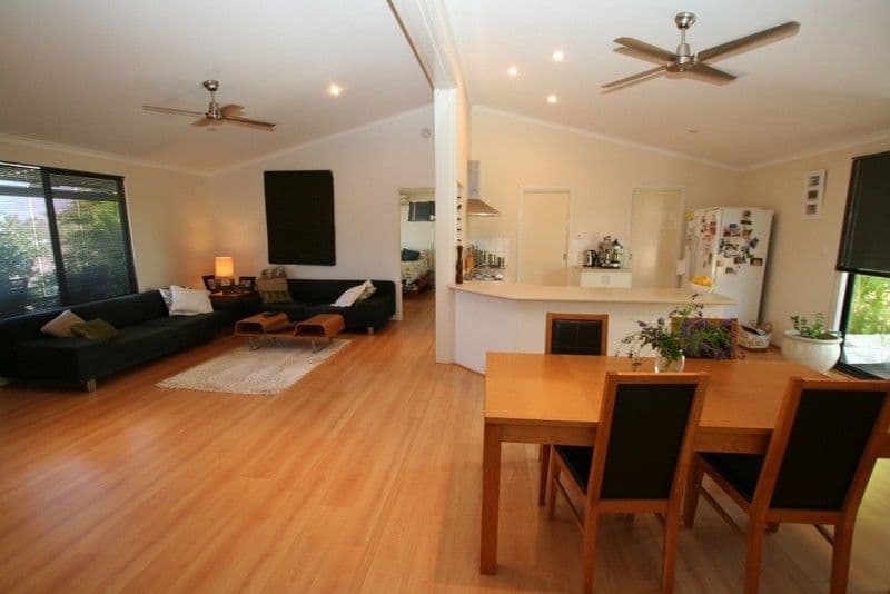 7 Skipjack Circle, EXMOUTH WA 6707, Exmouth - Thumbnail 2