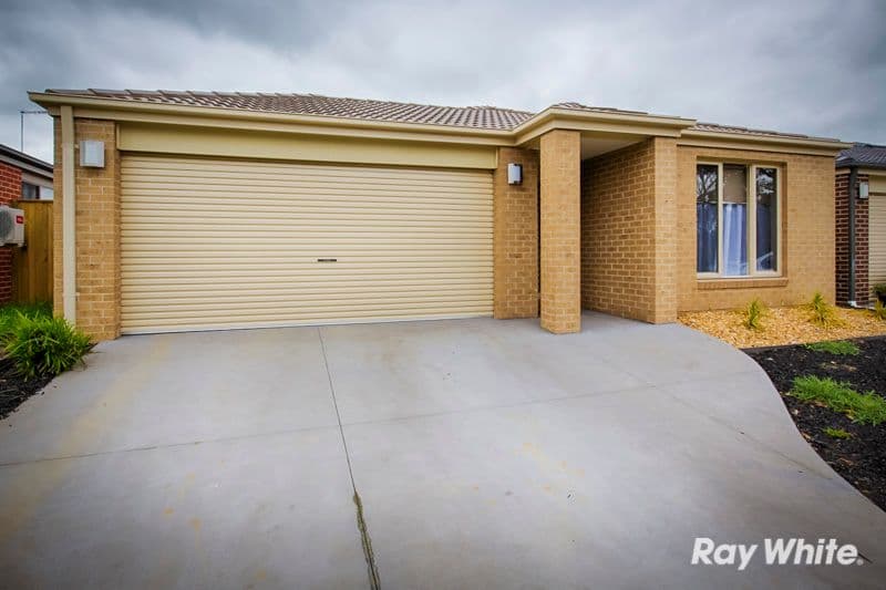 27 Stanhope Place, PAKENHAM VIC 3810, Pakenham - Image 1
