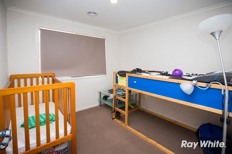 27 Stanhope Place, PAKENHAM VIC 3810, Pakenham - Thumbnail 6