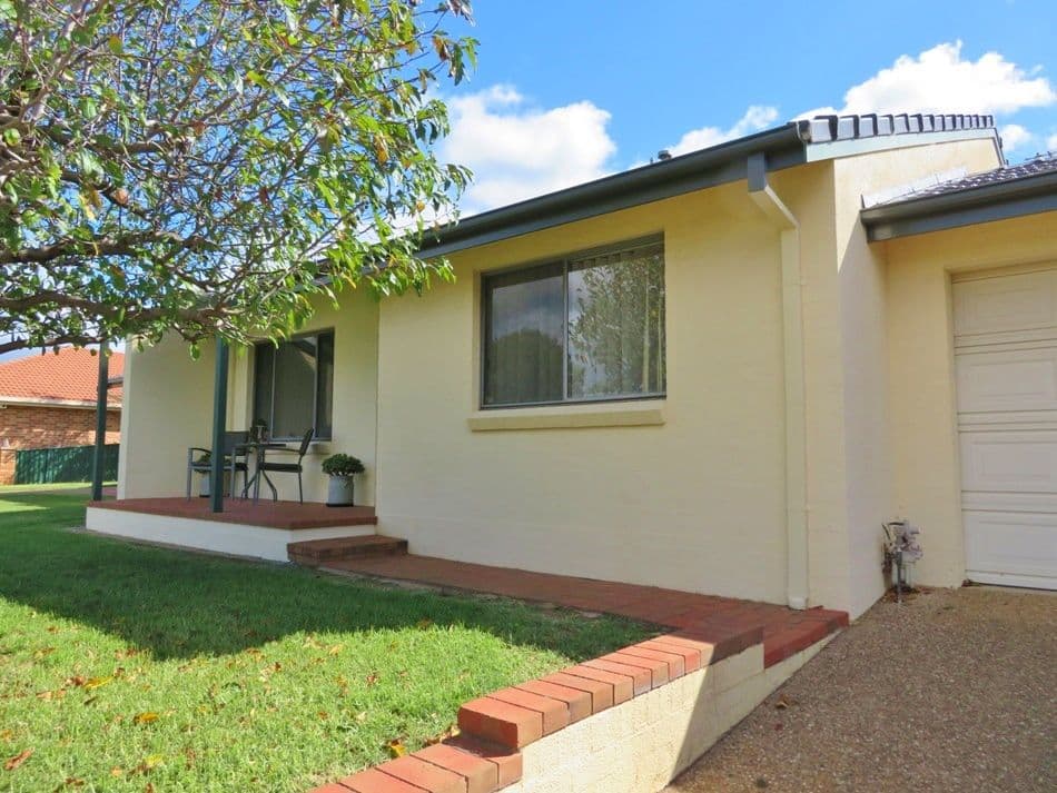 6/77 Thornhill Street, Young NSW 2594, Young - Image 1