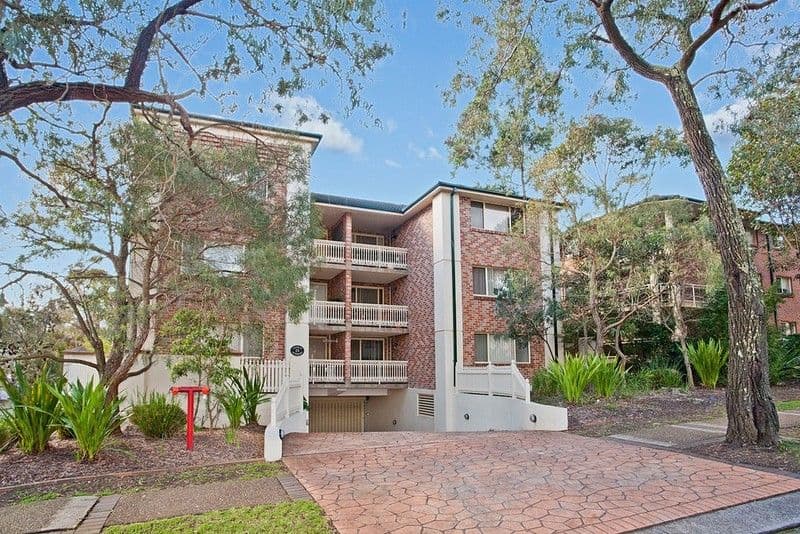 25 Oxford Street, SUTHERLAND NSW 2232, Sutherland - Image 1