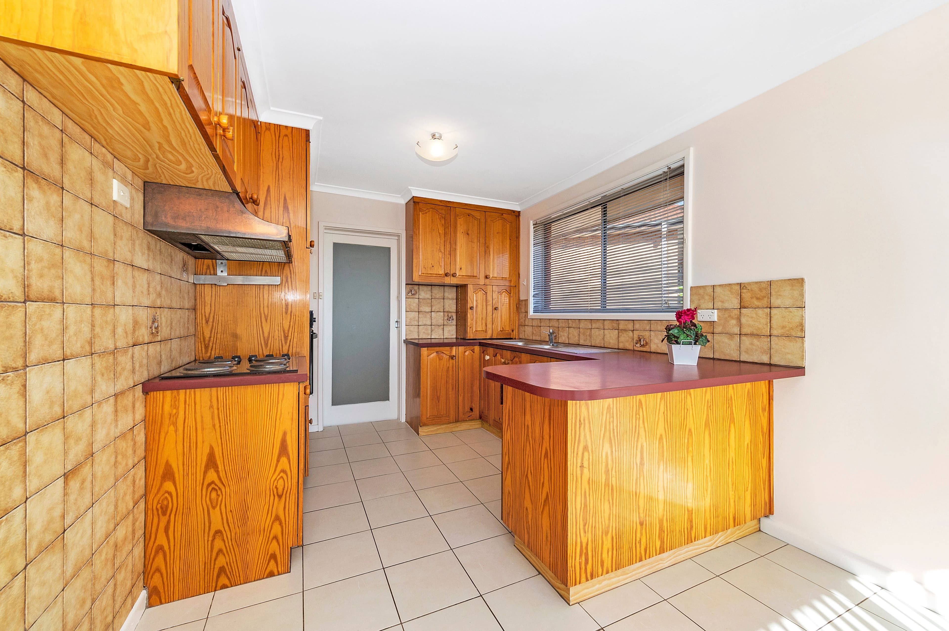 18 Pindari Cresent, Queanbeyan NSW 2620, Queanbeyan - Thumbnail 4