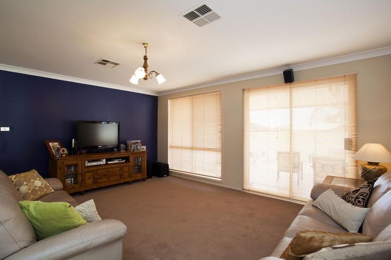 34  Durali Road, GLENMORE PARK NSW 2745, Glenmore Park - Thumbnail 3