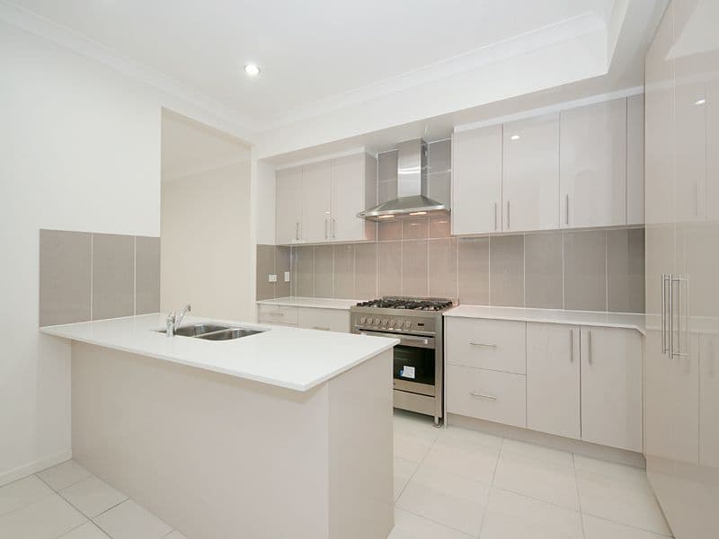 30 Turner Street, CORINDA QLD 4075, Corinda - Thumbnail 3
