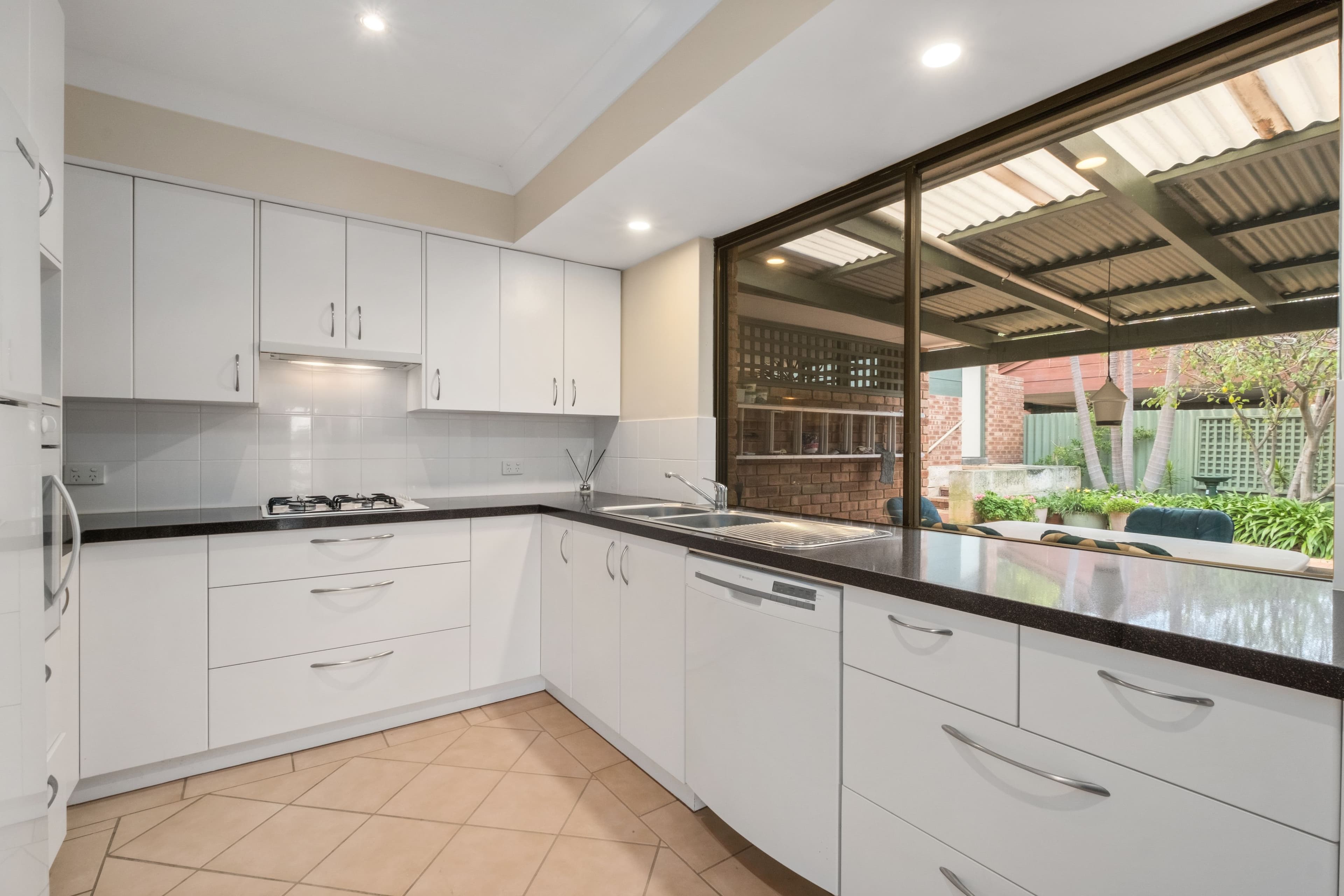 12 Sheahan Way, Marmion WA 6020, Marmion - Thumbnail 8